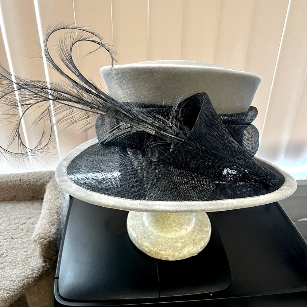 Ladies formal hat designed by Peter Bettkey of London, UK.. Perfect for weddings